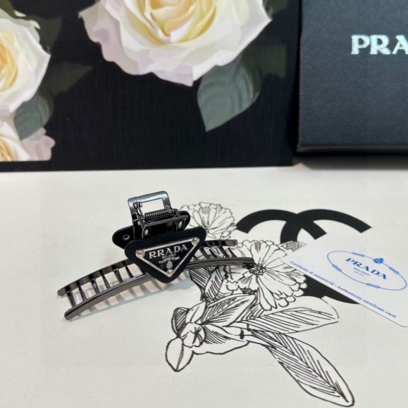 Prada Hair Grab Clip hh07